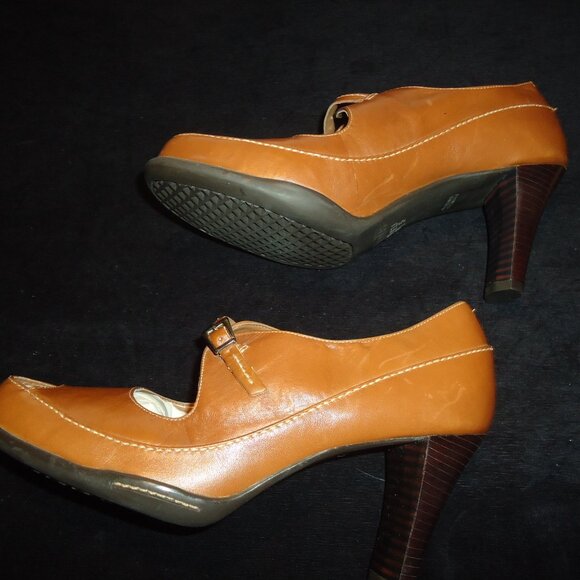 Aerosoles- Tan Pumps-Leather Uppers- 3" Heel-Size 7B New - Picture 8 of 9